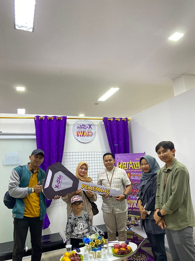 Pemenang hadiah Motor yamaha NMAX dari X-Sha Belanja dapat hadiah di tasikmalaya